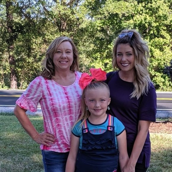 Meet your Posher, Lynn - Picture 9 of 11